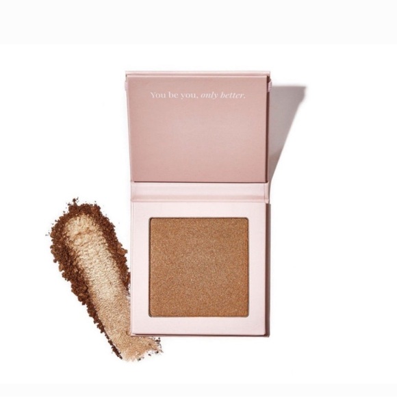 MOTD Highlighting Powder - Morning Sun new in box Full size - Picture 1 of 2